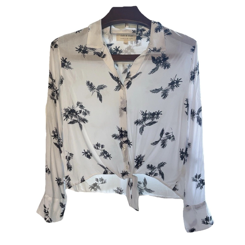 Anthropology Cloth And Stone  Women's  Medium Button Tie‎ Up Crop Capsule Piece